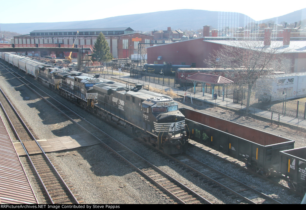 NS train 13V 